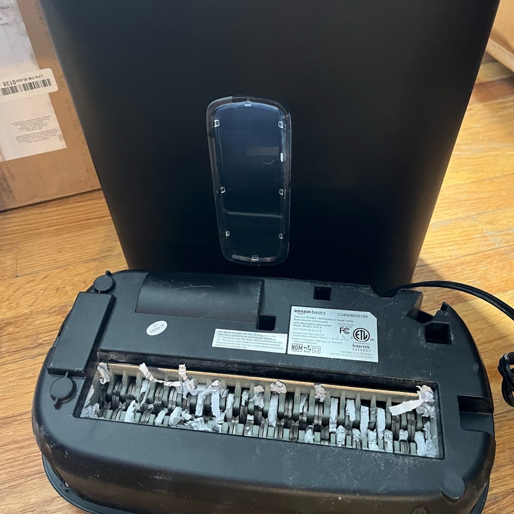 Black Paper Shredder